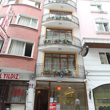 Town Hotel